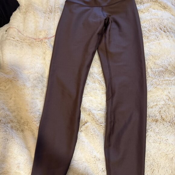 Alo 7/8 Airlift Leggings in Rasinette XS - Picture 4 of 4